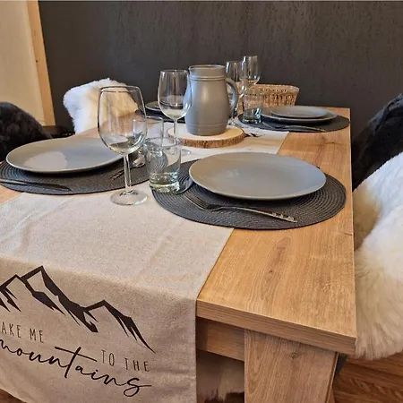 Le Courtaou Apartment